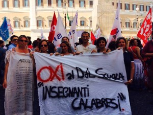 Protesta degli insegnanti calabresi a Roma