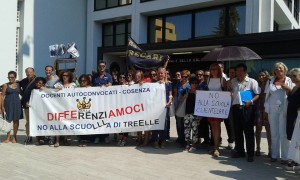 Insegnanti Calabresi: Il Governatore Oliverio esegue il diktat di Renzi