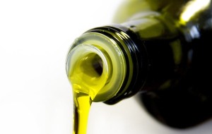 Coldiretti: “L’olio calabrese non sempre è Made in Italy”