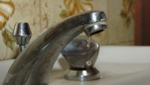 Acqua – In Calabria il 49% delle famiglie non si fida di quella di rubinetto