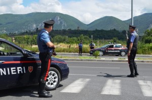 Non si ferma all’alt dei Carabinieri, inseguito e arrestato