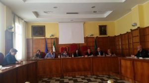 Centrali a biomasse, il Consiglio Comunale di Girifalco dice no all’unanimità