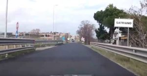 VIDEO | Terminati i lavori di rifacimento del manto stradale della S.S.106 nei comuni di Davoli e Satriano
