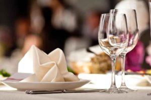Coronavirus, la Regione sospende Tassa 2021 per ristoranti e imprese turistiche