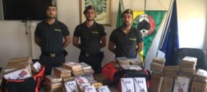 ‘Ndrangheta – Sequestrati nel porto di Gioia Tauro oltre due quintali cocaina
