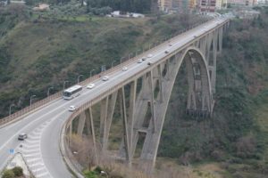 Anas – Proseguono i lavori di manutenzione straordinaria del viadotto “Bisantis” a Catanzaro