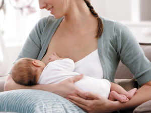 Incontri con i neogenitori per promuovere l’allattamento materno