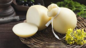 Listeria nella provola di azienda calabrese, il Ministero della Salute richiama un lotto di formaggio a pasta filata