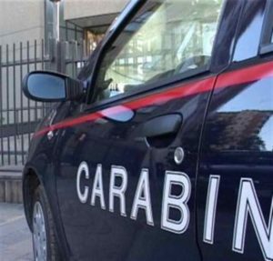 Sputa a carabinieri dopo partita di calcio, 75enne denunciato