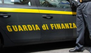 ‘Ndrangheta – Sequestrato bar a Milano, otto arresti