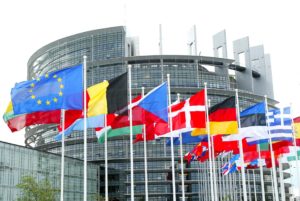 “Raccomandazioni” europee, debiti e pigrizia