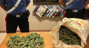 Trasportava un sacco con circa 10 kg di marijuana, 59enne arrestato
