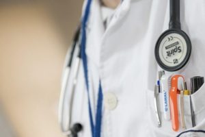 Occhiuto: “I medici cubani non toglieranno un solo posto di lavoro ai colleghi calabresi”