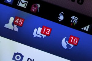 Disinformazione e Fake News: Facebook è un “Gangster digitale”. La dura accusa del Parlamento inglese