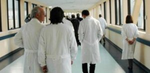 Codacons: entro il 2025 mancheranno circa 1.400 medici in Calabria