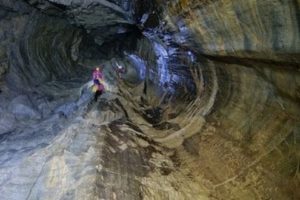 Speleologi bloccati in una grotta, tutti in salvo