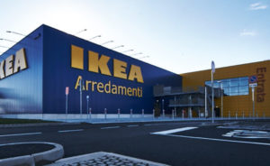 IKEA assume diplomati e laureati