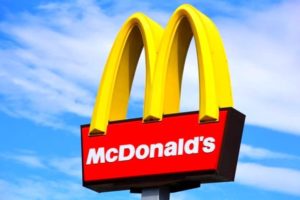 McDonald’s assume 150 Addetti Ristorazione e Responsabili Clienti
