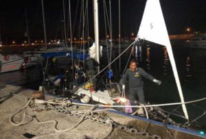 Nuovo sbarco di migranti sulla costa jonica calabrese, intercettati a bordo di un veliero