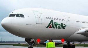 Coronavirus – Aereo italiano bloccato a Mauritius, è un volo Alitalia con 224 persone a bordo