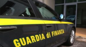 Operazione “Salone di Lusso”: Pagano cash caparra per auto, 25 sanzionati per 2,5 milioni di euro
