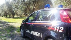 Con l’auto in panne turiste si perdono in campagna, soccorse dai Carabinieri