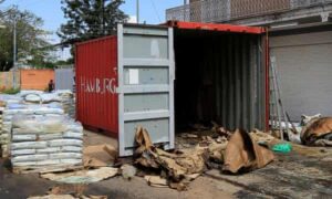 Sette migranti si nascondono in un container per raggiungere Milano, i loro corpi ritrovati in Paraguay