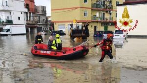 Alluvione a Crotone, oltre cento le richieste di soccorso