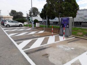 Calabria, sull’A2 attivate le prime due stazioni di ricarica elettrica veloce per autoveicoli