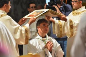 Domenico Battaglia di Satriano è il nuovo arcivescovo di Napoli