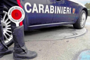 Aggrediscono carabinieri, due arresti