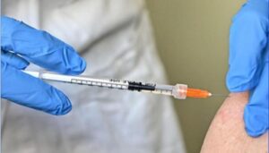 Vaccinazione, allestito Palatenda a Catanzaro in Piazza Prefettura