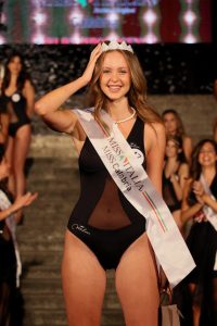 La diciannovenne Francesca Carolei è Miss Calabria 2021
