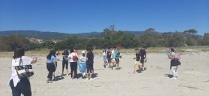 Friday for Future: giornata ecologica con le scuole sulla spiaggia di Badolato