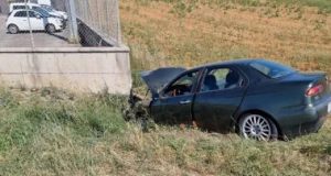 Sbanda con l’auto mentre va al lavoro, 45enne calabrese perde la vita in Umbria