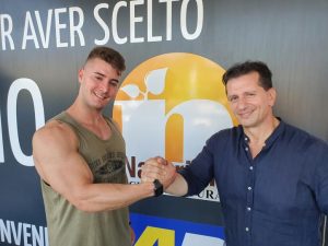 [VIDEO] A Soverato il campione di body building Samuele Pagnoni