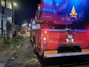 Incendio a Catanzaro, tre giovani le vittime