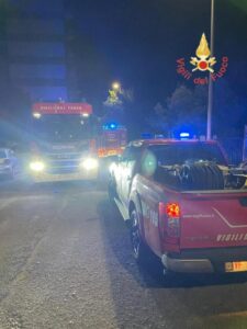 [FOTO] Incendio in abitazione a Catanzaro, 3 morti e quattro feriti