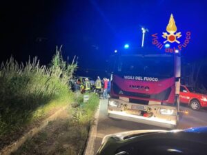 Incidente stradale a Squillace, tre feriti