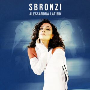 [VIDEO] La giovanissima cantautrice calabrese Alessandra Latino presenta il nuovo singolo “Sbronzi”