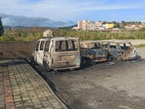 Incendio auto a Satriano, individuato il presunto responsabile