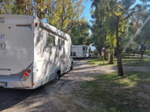 Gruppo di camperisti provenienti da tutta Italia fa tappa a Badolato