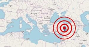 Violento terremoto in Turchia: allarme tsunami revocato per Calabria, Puglia e Sicilia