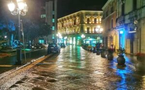 “L’attuazione acritica dell’isola pedonale a Catanzaro porta tristezza nel centro storico e non solo”