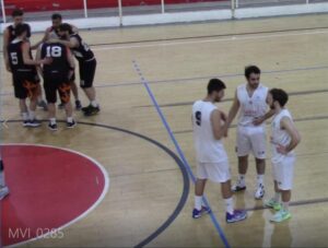 Nuovo Basket Soverato – Pianopoli, partita al cardiopalma termina 71 a 60