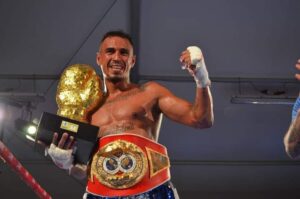 Mohamed “Clay” Khalladi torna trionfante sul ring dopo una pausa di due anni e mezzo