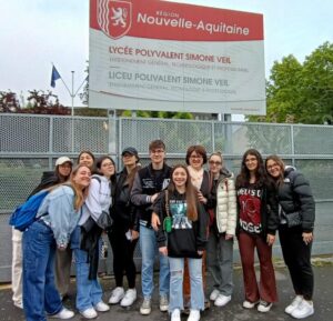 Gli studenti del “Guarasci-Calabretta” di Soverato rientrano dall’Erasmus in Francia