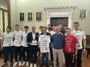 Premiata a Palazzo De Nobili la società “Kermes & Altaflex Catanzaro Volley”