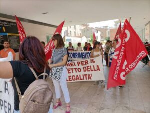 Manifestazione di Si Cobas Calabria a Cosenza