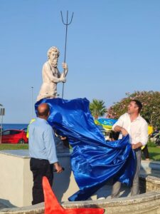 Donata alla Città di Soverato una statua del dio Nettuno